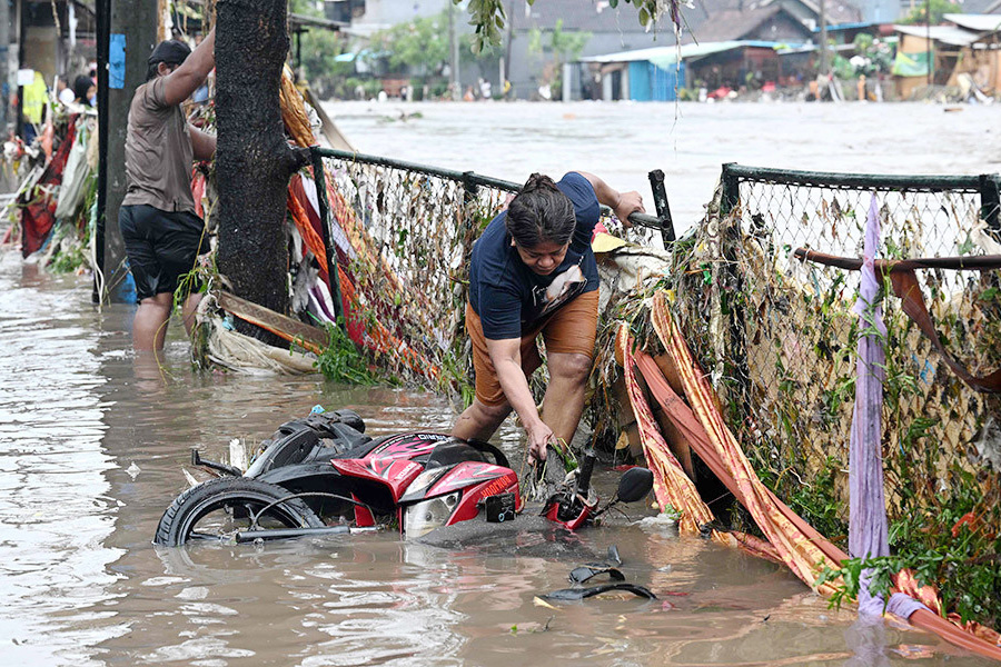ইন্দোনেশিয়ায় বালি-ইস্ট নুসা তেঙ্গারায় আকস্মিক বন্যায় মৃত্যু ১৪