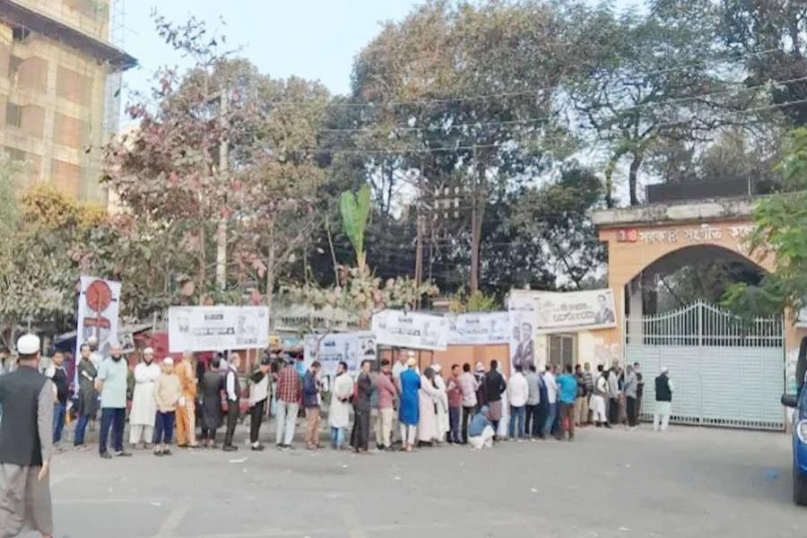 গণ অভ্যুত্থানের পর প্রথম নির্বাচন নিয়ে কী বলছে আন্তর্জাতিক গণমাধ্যম