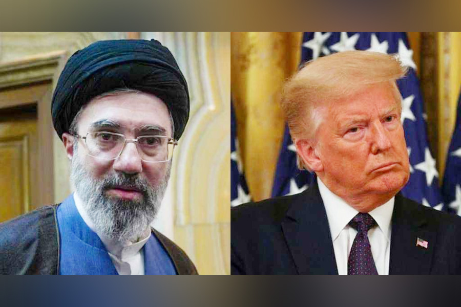 মোজতবা খামেনির জীবন নিয়ে সন্দেহ