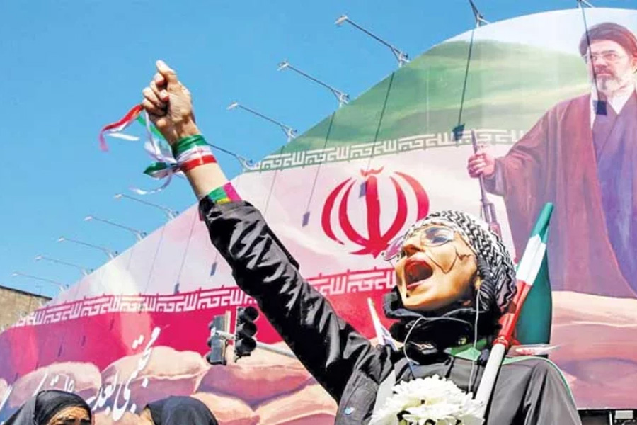 ইরান-যুক্তরাষ্ট্র বৈঠক: বিশ্বের নজর এখন ইসলামাবাদে