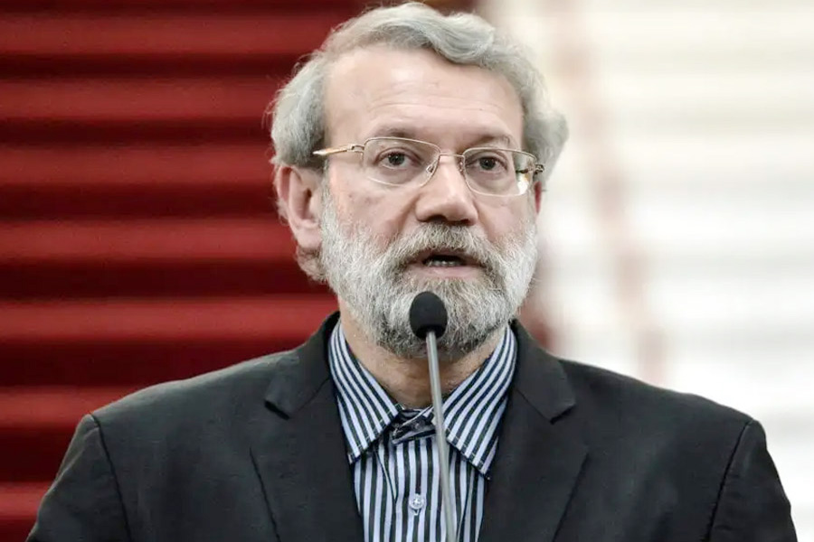 যুক্তরাষ্ট্রই নিজের ফাঁদে পড়েছে: লারিজানি