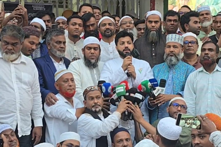 শ্রমজীবী মানুষের পাশে থাকার অঙ্গীকার প্রতিমন্ত্রী ইশরাকের