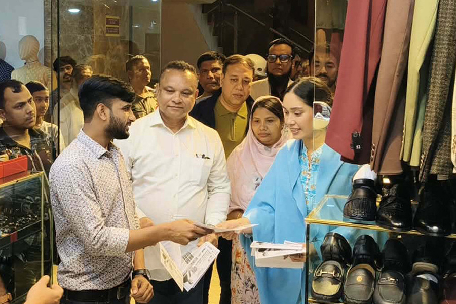 তারেক রহমানের পক্ষে গণসংযোগে জাইমা রহমান