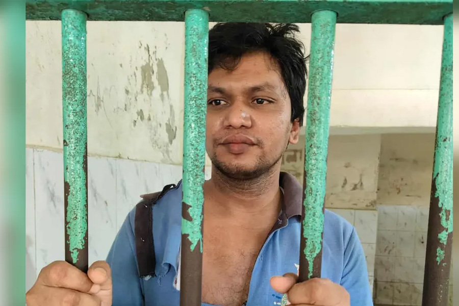 হত্যাচেষ্টা মামলায় ডাকসু ভিপি প্রার্থী জালাল গ্রেপ্তার