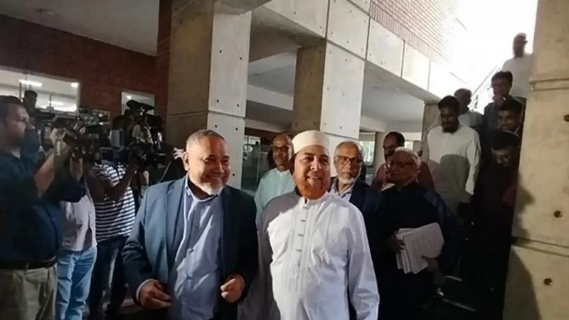 হঠাৎ বাজল ফায়ার অ্যালার্ম, জাতীয় ঐকমত্য বৈঠক স্থগিত