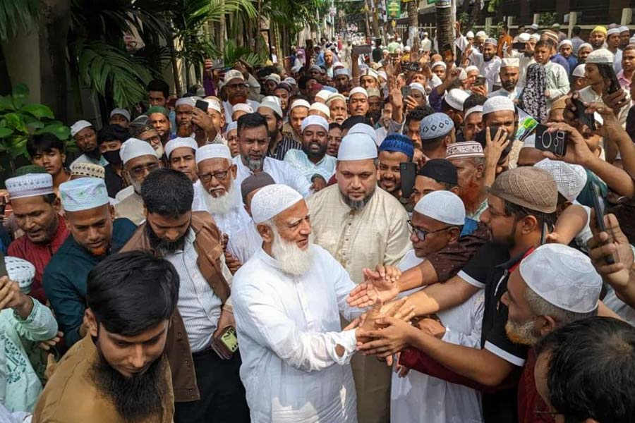 ঢাকা-১৫ আসনে গণসংযোগে জামায়াত আমির শফিকুর রহমান