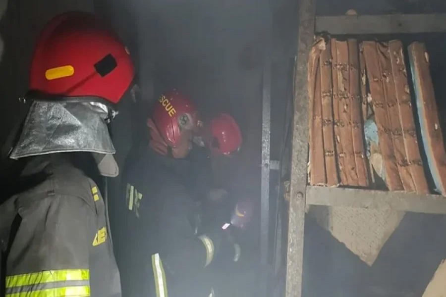 যশোরে রেজিস্ট্রি অফিসে রহস্যজনক অগ্নিকাণ্ড