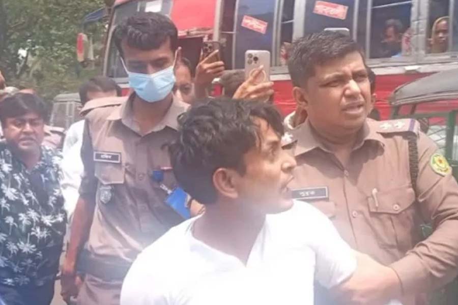 জিজ্ঞাসাবাদ শেষে রাশেদ প্রধানের পিএস জনি গ্রেপ্তার