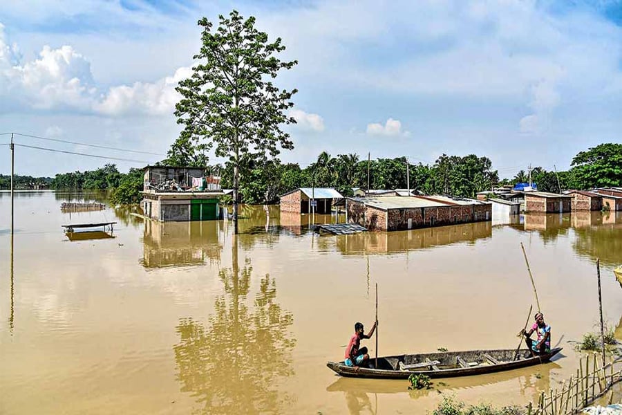 উজানের ভারি বৃষ্টিপাতের প্রভাবে দেশের বিভিন্ন নদ-নদীর পানি বাড়ছে, বাড়ছে বন্যার শঙ্কাও। ছবি : সংগৃহীত
