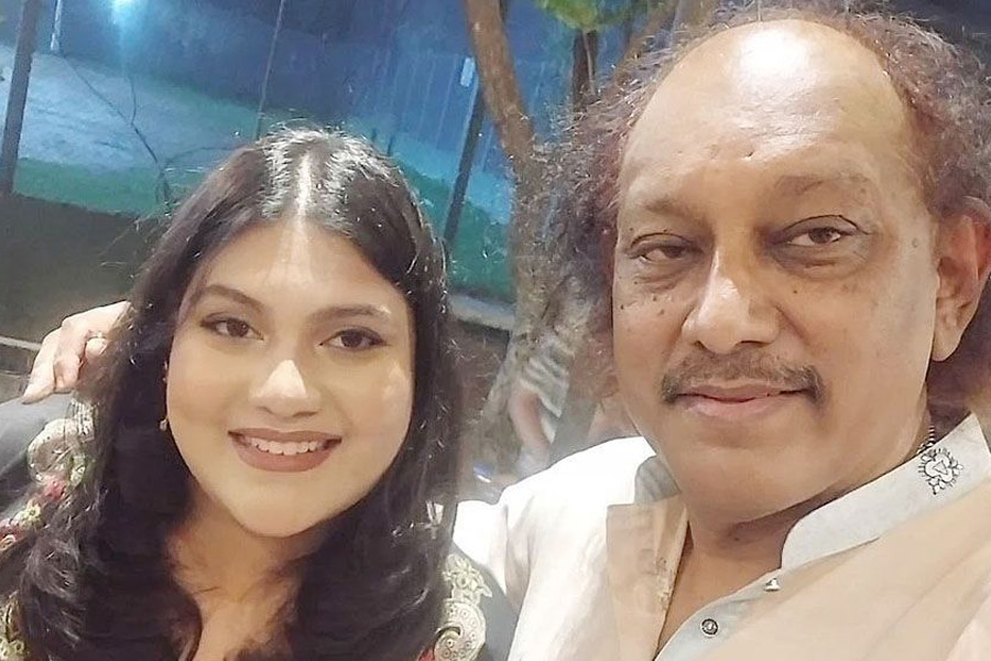 কারিনার মৃত্যুর গুজবে ক্ষুব্ধ কায়সার হামিদ