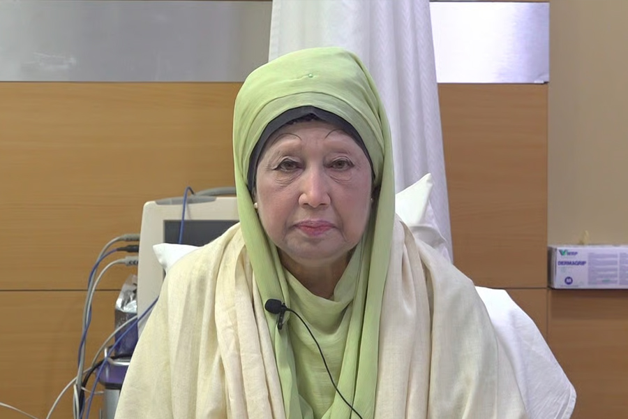 খালেদা জিয়ার এন্ডোসকপি সম্পন্ন, রক্তক্ষরণ নিয়ন্ত্রণে