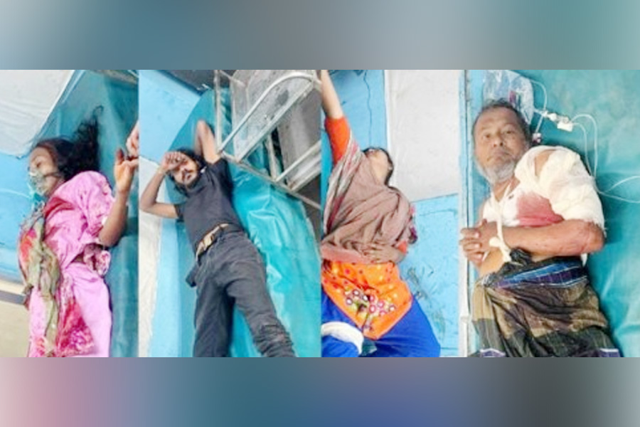 লবণচরে ঘরে ঢুকে একই পরিবারের ৪ জনকে গুলি