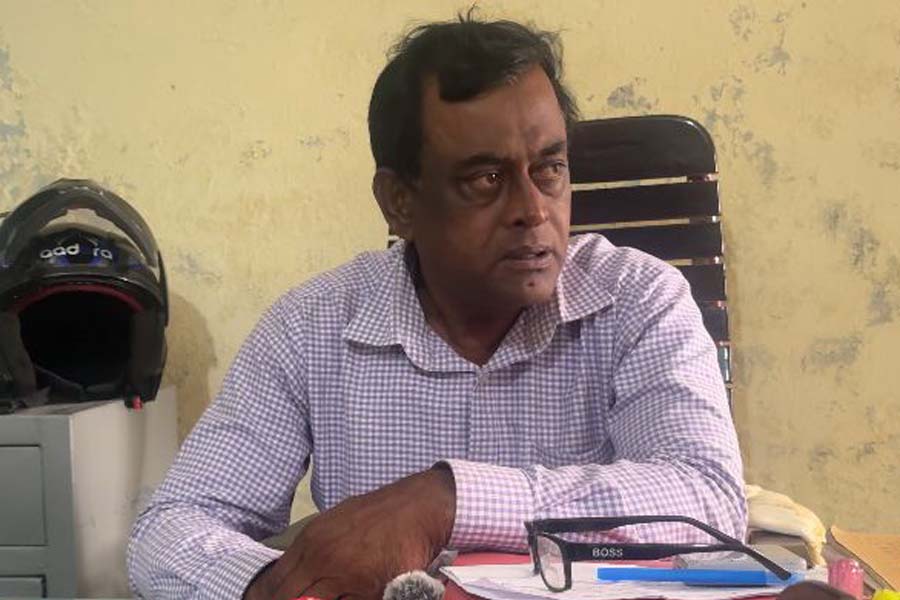 কাজ না করেই প্রকল্পের টাকা তুলে নেন ইউনিয়ন পরিষদের প্রশাসক!