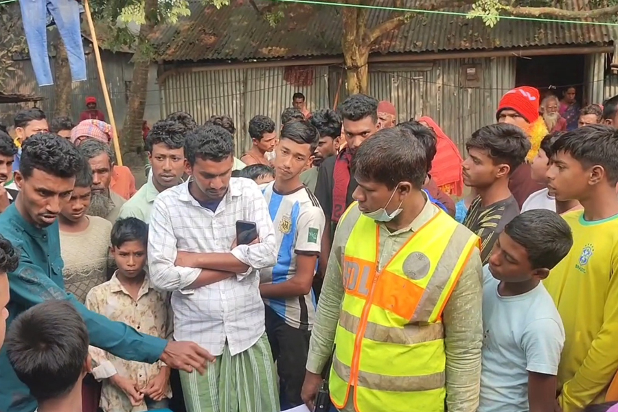 কিশোরগঞ্জের কটিয়াদীতে ছেলের হাতে বাবা খুন