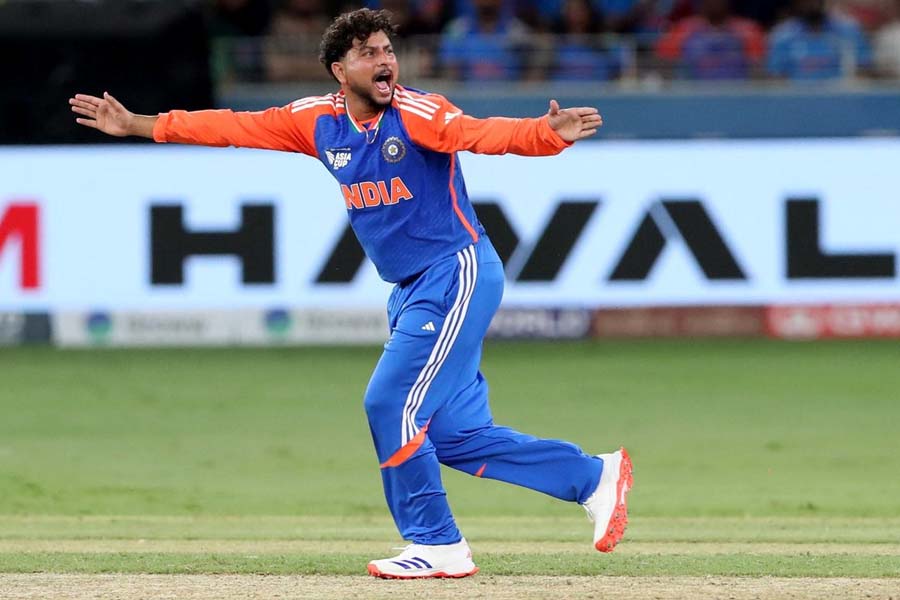 এশিয়া কাপে সেরা বোলার কুলদীপ, তালিকায় মুস্তাফিজ