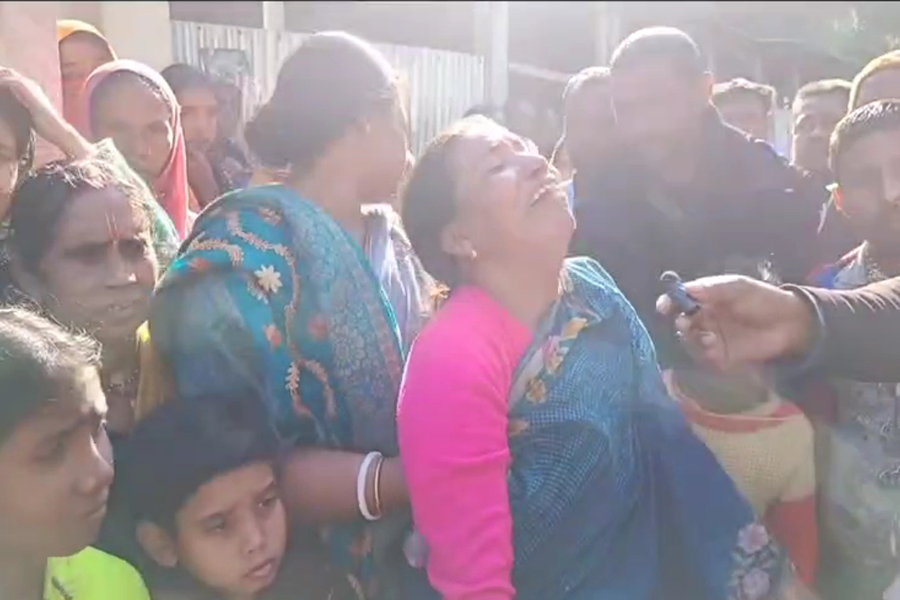 সিগারেট কোম্পানির অফিসে ডাকাতি, নৈশপ্রহরীকে হত্যা