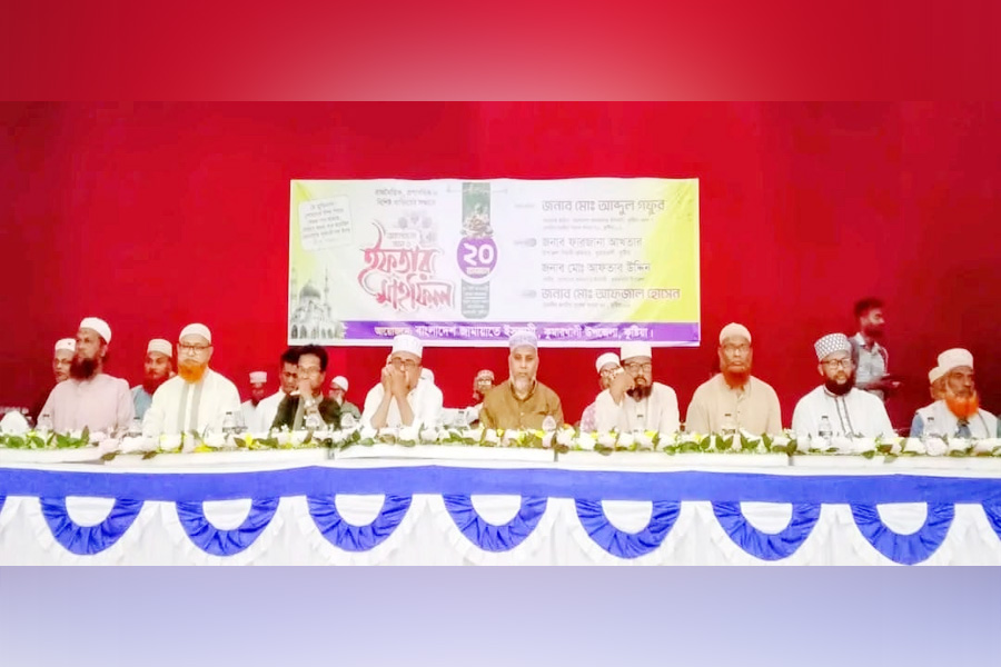 কুমারখালীতে জামাতের ইফতারে বিশিষ্টজনেরা