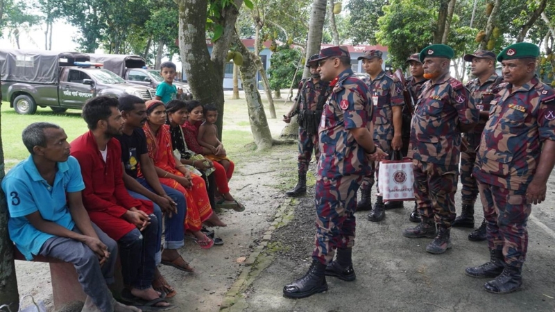কুষ্টিয়া সীমান্তে ৮ জন বাংলাদেশীকে পুশ-ইন করল বিএসএফ
