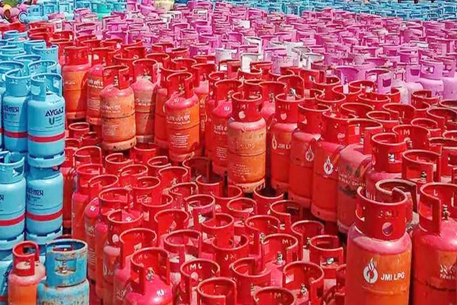 এলপিজি সংকট মোকাবিলায় সরকারের বড় উদ্যোগ
