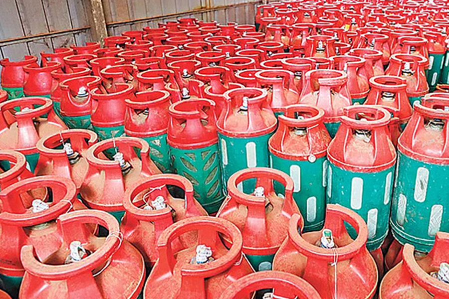 ফেব্রুয়ারিতে এলপিজির দাম বাড়ল ৫০ টাকা