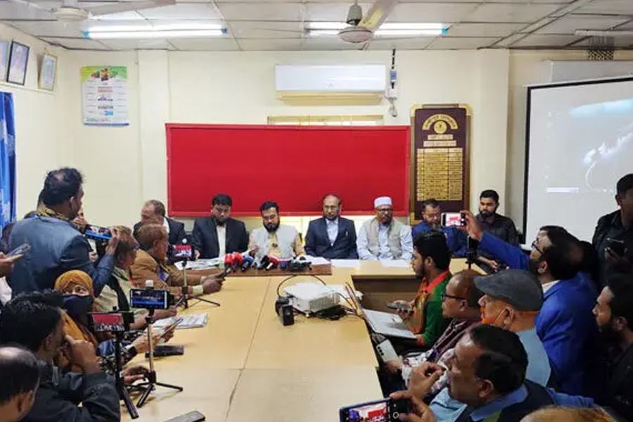 ভোট কেনার অভিযোগে পাল্টাপাল্টি বক্তব্য