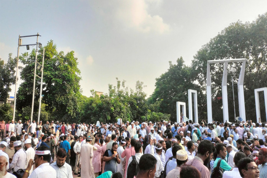 শিক্ষকদের কর্মবিরতি দ্বিতীয় দিনে, আজ ‘মার্চ টু সচিবালয়’