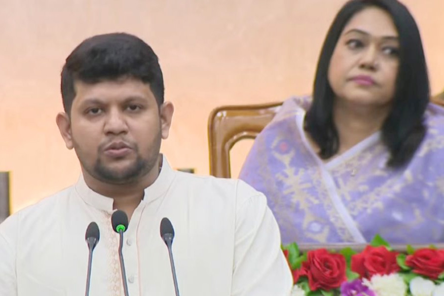 বিটিভি সবার, কোনো রাজনৈতিক স্বার্থের হাতিয়ার নয়: মাহফুজ