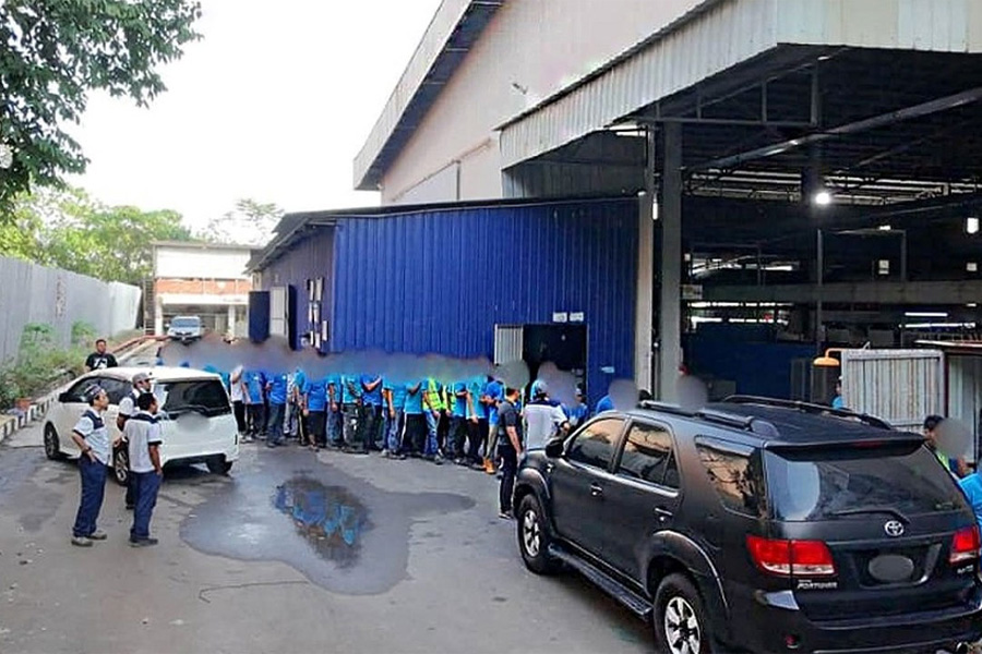 অবৈধ অভিবাসী ১৮৪ জন আটক, রয়েছেন বাংলাদেশিও