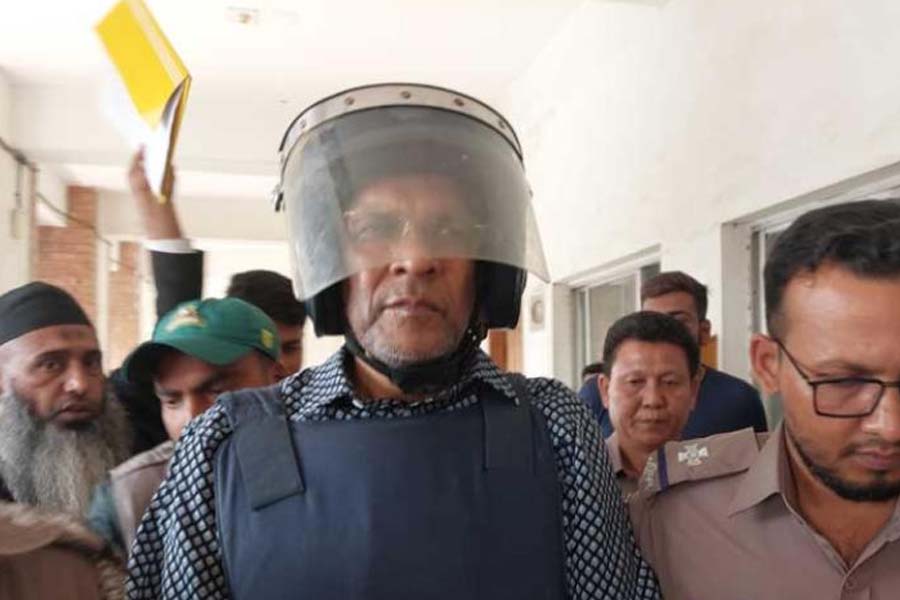 আরও ৩ দিনের রিমান্ডে ডিজিএফআই’র সাবেক ডিজি মামুন