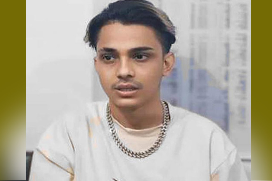 প্রিন্স মামুনের জামিন বাতিল, গ্রেপ্তারি পরোয়ানা জারি