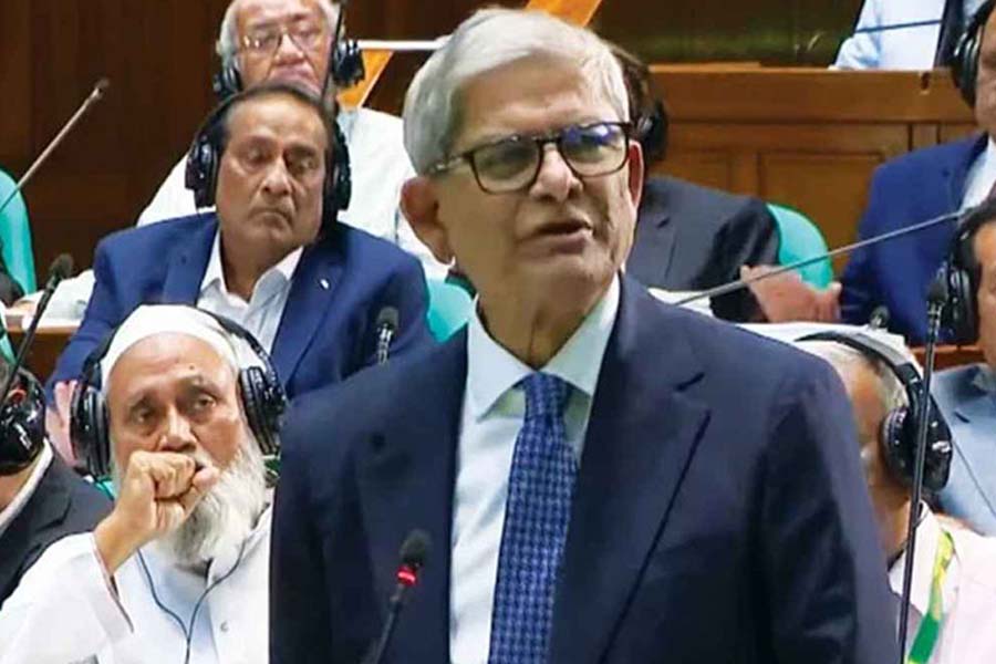 সংসদে বক্তব্য রাখছেন মির্জা ফখরুল ইসলাম আলমগীর।