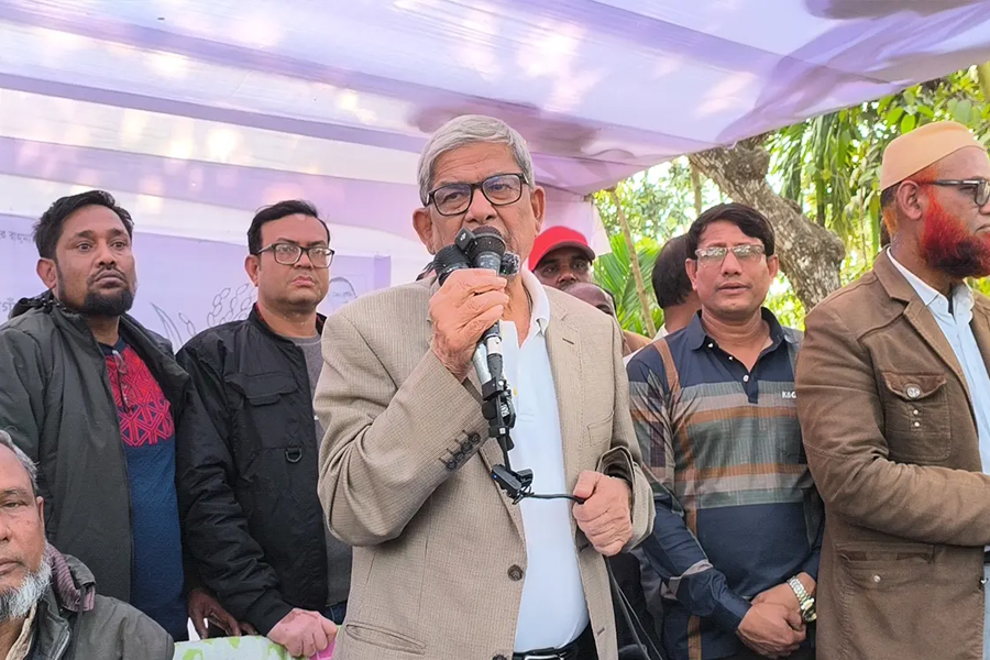 দিল্লিতে পালিয়ে যাওয়া হাসিনার জনগণকে বিএনপি উদ্ধার করবে