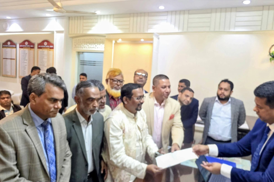 ধানের শীষের প্রার্থী হিসেবে পাপ্পা'র মনোনয়নপত্র দাখিল