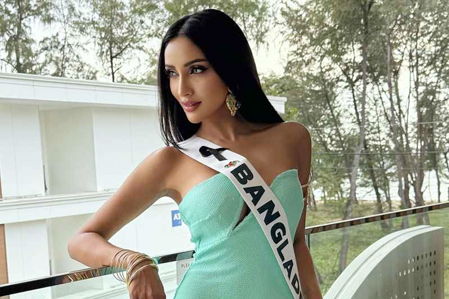 মিস ইউনিভার্স হতে যত ভোটের দরকার মিথিলার