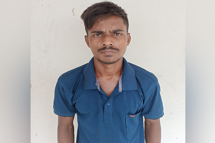 মধুপুরে পলাতক মাদকাসক্ত আসামি, ফের পুলিশের হাতে ধরা