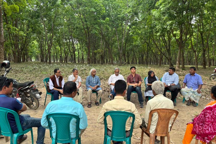 মধুপুরে আদিবাসী বসতভিটা নিয়ে উত্তেজনা, ঘটনাস্থলে মানবাধিকার প্রতিনিধি দল