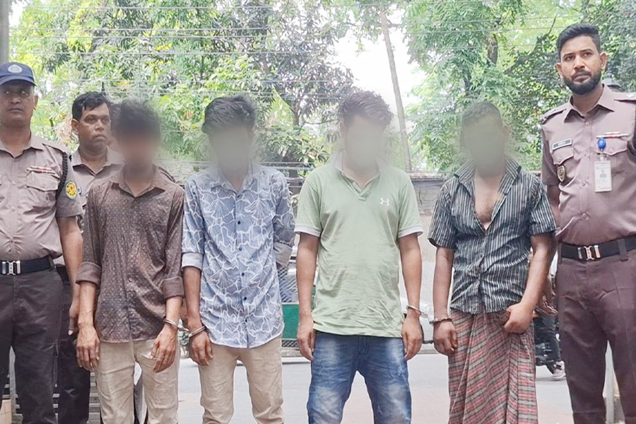 মোহাম্মদপুরে লম্বু আসাদুলকে ডেকে নিয়ে নির্মম হত্যা, গ্রেপ্তার ৪