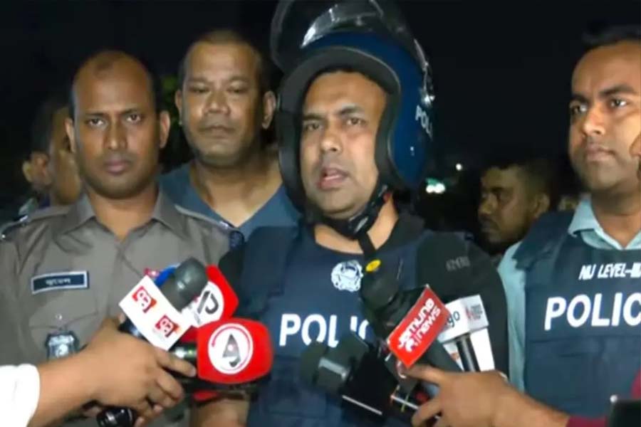 মোহাম্মদপুরে অপরাধ দমনে পুলিশের বড় অভিযান অব্যাহত