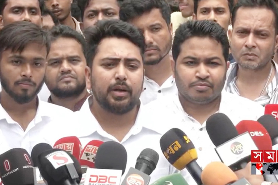 ১৫ নভেম্বরের মধ্যে এনসিপি প্রার্থী ঘোষণা করবে: নাহিদ