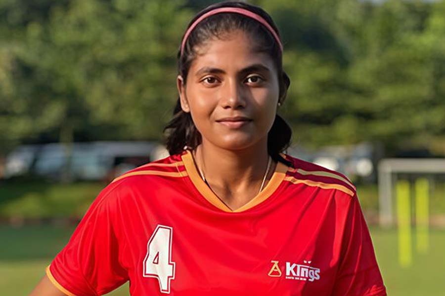 ছাত্রদলের একমাত্র জয়ী প্রার্থী জাতীয় ফুটবল দলের নার্গিস