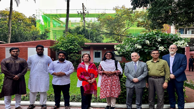 মার্কিন রাষ্ট্রদূতের বাসায় এনসিপির চার নেতার বৈঠক