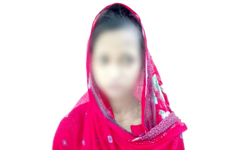 মোহনগঞ্জে স্কুল ছাত্রীকে অপহরণের চেষ্টা, তরুণী আটক