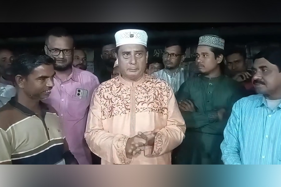 ঈদে ভাড়া বৃদ্ধি নয়, চাঁদাবাজির বিরুদ্ধে কঠোর হুঁশিয়ারি