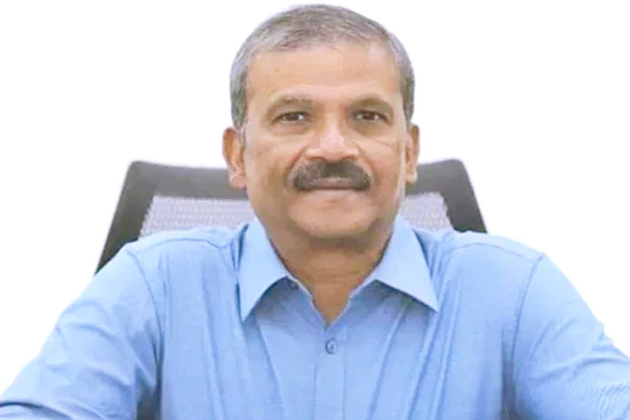 নতুন ক্রীড়া উপদেষ্টা আসিফ নজরুলকে বিসিবির শুভেচ্ছা