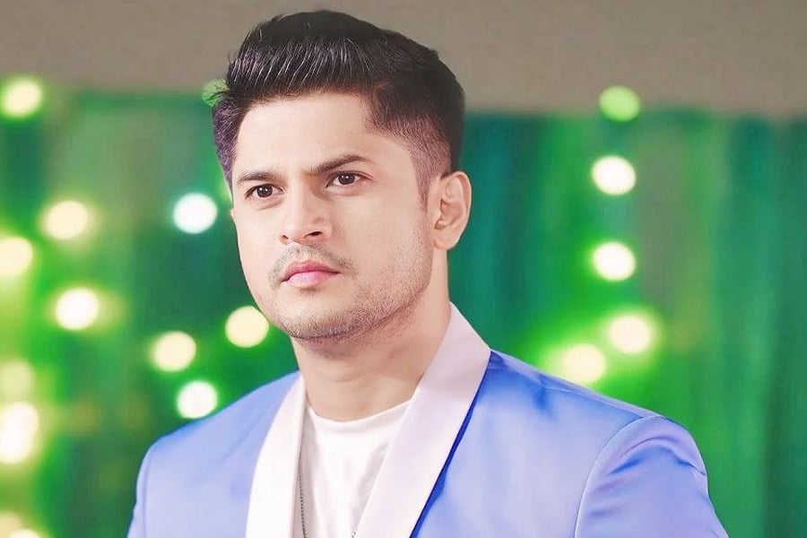 ইউটিউবে কোটি ভিউয়ে নিলয়ের ডাবল সেঞ্চুরি