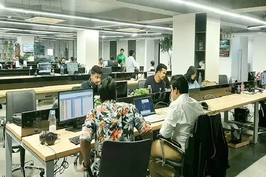 সরকারি, ব্যাংক ও আদালতের নতুন অফিস সময়সূচি কার্যকর