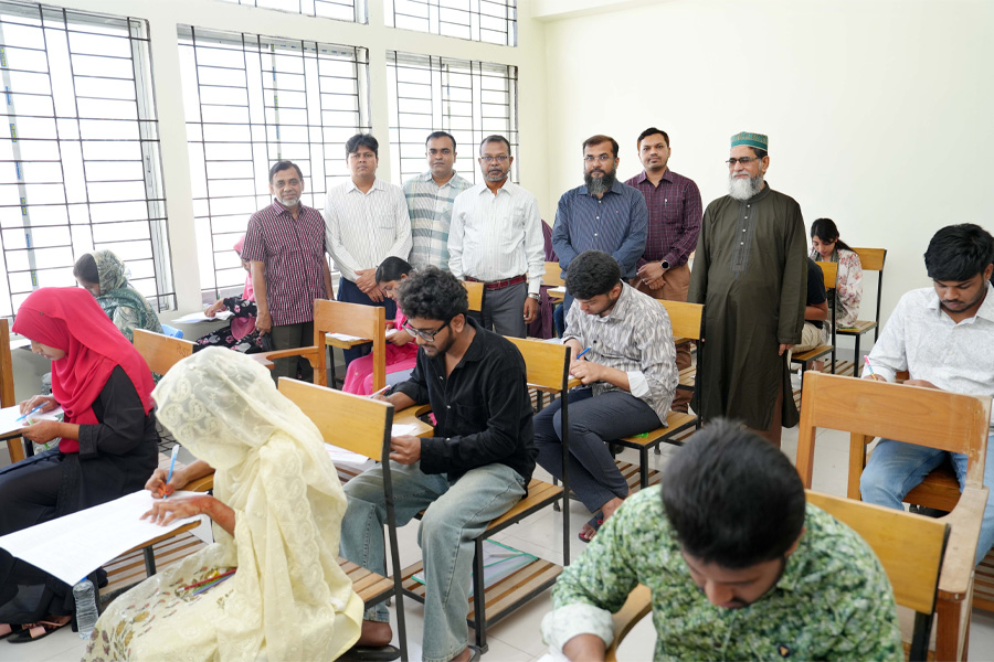 পাবিপ্রবিতে প্রথমবর্ষের গুচ্ছ পদ্ধতির ‘সি’ ইউনিটের ভর্তি পরীক্ষা অনুষ্ঠিত