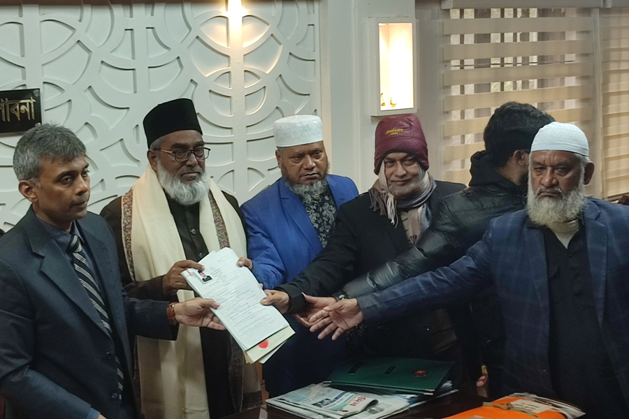 মনোনয়নপত্র জমা দিলন জামায়াতের প্রার্থী ইকবাল হোসাইন ও নাজিব মোমেন