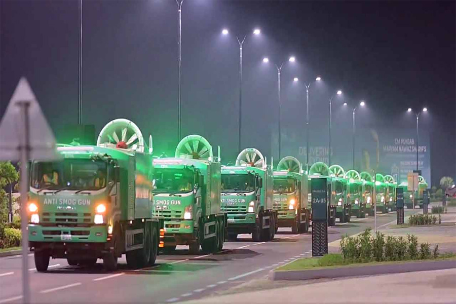 লাহোরে অ্যান্টি-স্মগ গান ব্যবহার, বায়ুদূষণ ৭০% কমল