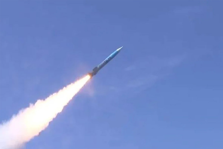 আরব সাগরে পাকিস্তানের ক্ষেপণাস্ত্র পরীক্ষা